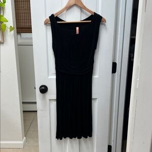 Gilli Black Knit Midi Dress